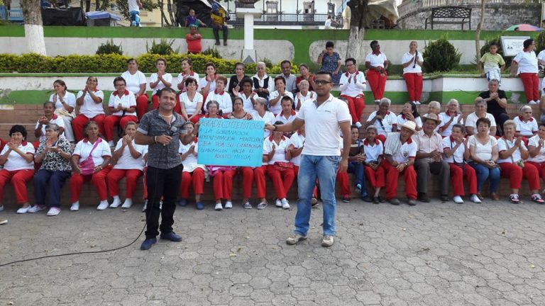 Seguimos “trabajando de Corazón por una Argelia Mejor” Seguimos “trabajando de Corazón por una Argelia Mejor”