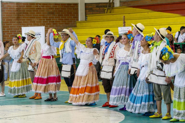 Danzagua representará a Antioquia en Festival “Huellas y Voces del Folclor”