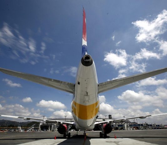 Altos y bajos: segunda pista del Aeropuerto JMC
