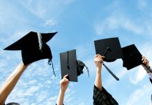 Inscripciones a becas para estudiar una carrera universitaria