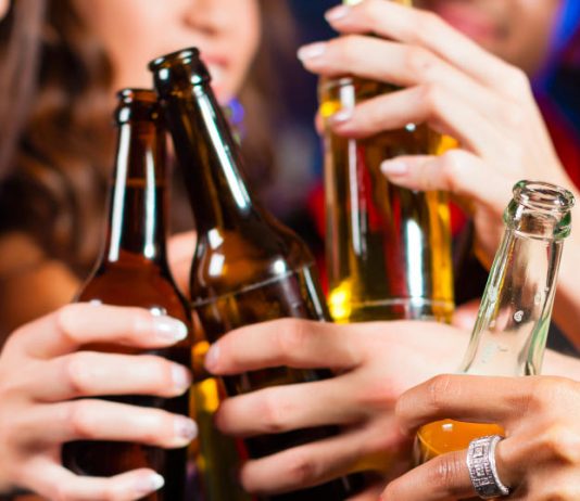 Según estudio: los jóvenes consumen alcohol desde los 13 años