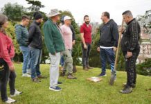 Alcalde Jorge Rivas lidera actividades de embellecimiento y apoyo comunitario en Rionegro