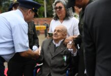 Homenaje a los héroes: Celebración del Día del Veterano en Medellín