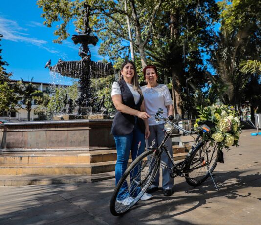 La Ceja se viste de fiesta: ¡Celebra la 46.ª edición de las Fiestas del Toldo, las Bicicletas y las Flores!