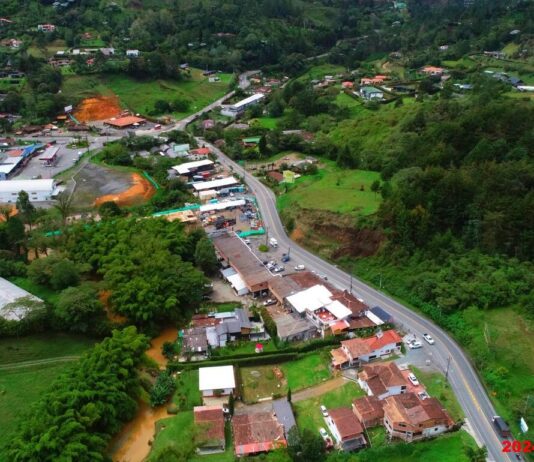 Estado de las Vías en Oriente Antioqueño para el Puente Festivo: Tránsito Activo y Precauciones Especiales