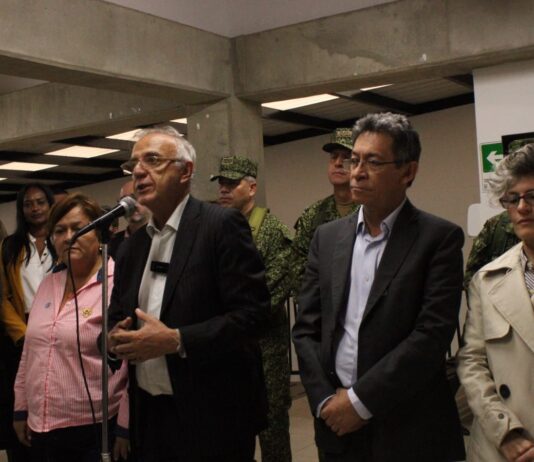 “Vamos a continuar con la atención al Oriente”, Ministro de Defensa, Ivan Velazquez, sobre los acuerdos que se realizaron en el consejo de seguridad llevado a cabo el 12 de Noviembre en Granada.