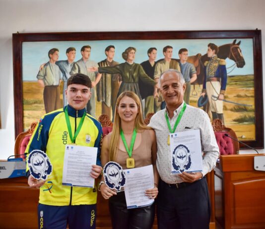Marinilla rinde homenaje a tres ciudadanos ejemplares que llevan en alto el nombre del municipio
