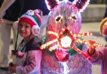 Marinilla ilumina la Navidad: tradición, música y alegría en el Día de las Velitas
