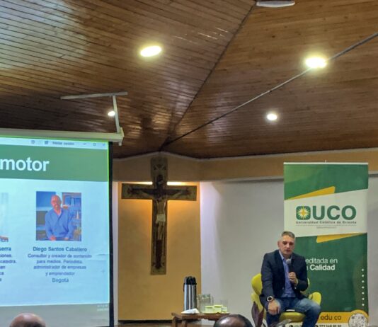 Gobernador de Antioquia Andrés Julián Rendón realizó una cátedra sobre autonomía fiscal y participación ciudadana en la Universidad Católica de Oriente