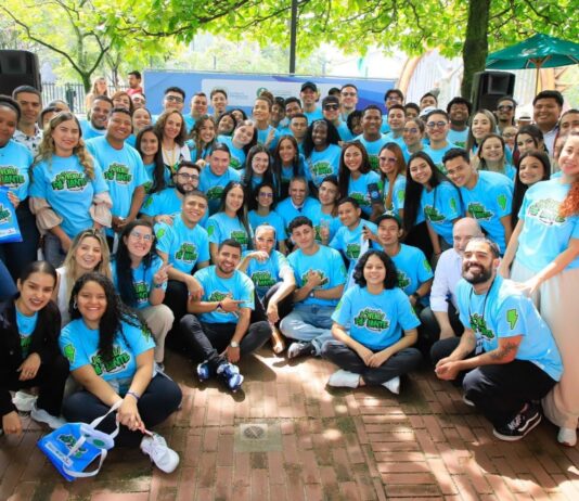 ¡Jóvenes Pa’ Lante 2025: 114 plazas para transformar Antioquia!
