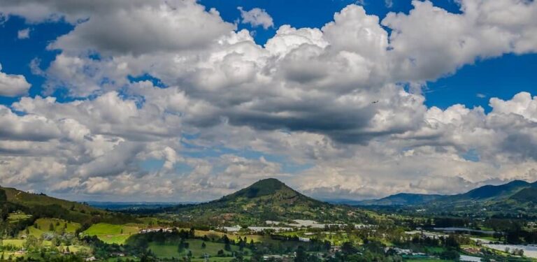 Gobernación impulsa la creación de áreas metropolitanas en Oriente y Urabá