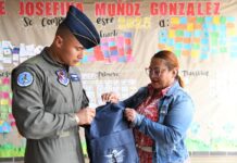 CACOM 5 entrega más de 100 kits escolares a familias del Oriente Antioqueño