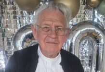 Reconocimiento al líder y maestro Padre Pacho, en sus 90 años