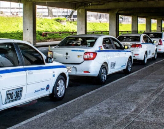 Transporte ilegal y conflicto con los taxis “raya azul” una disputa que no se apaga