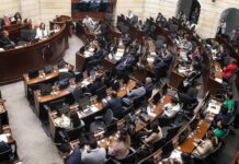 Senado realizó sesión extraordinaria para ejercer control político al decreto de emergencia económica del Gobierno Petro