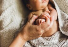 Colombia elimina el orden obligatorio de los apellidos en el registro civil