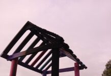 Globo incendiario provocó daños en parque infantil del CDI La Aldea en La Ceja