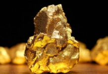 El precio del oro alcanza un nuevo máximo histórico y supera los 4.530 dólares por onza