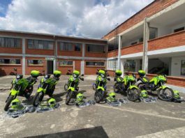 Alcaldía de Rionegro entrega nueva dotación de protección a la Policía Nacional