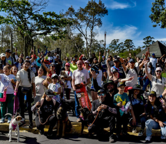 Rionegro se moviliza por la vida animal y la solidaridad con su segunda caminata canina