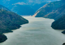 Alerta roja en cinco embalses del país por fuertes lluvias: Hidroituango y Urrá bajo máxima vigilancia.