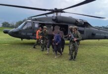 Rescate en el Norte: Fuerza Aeroespacial extrae de Ituango a menor reclutado y a tres sometidos