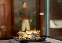 Rionegro conmemoró los 200 años de la «Corona de la Libertad» con un conversatorio histórico.