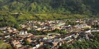 Emergencia en San Luis: Bomberos suspenden servicio por crisis financiera y técnica.