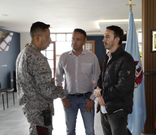 Ojos en el cielo: La Ceja entrega dron de alta tecnología al CACOM 5 para vigilar el Oriente