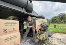 Apoyo humanitario aéreo beneficia a comunidades de San Juan de Urabá afectadas por las lluvias