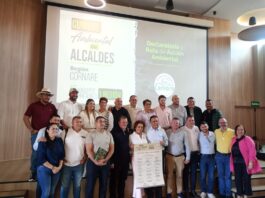 Cornare y los 26 alcaldes del Oriente Antioqueño firman histórica Declaratoria Ambiental por el futuro del territorio.
