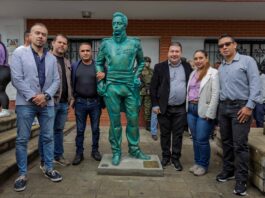 Guarne ahora tiene su “León de Ayacucho”.