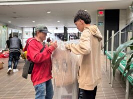 El Santuario le apuesta a la economía circular: 12 toneladas de papel llegan a manos de recicladores