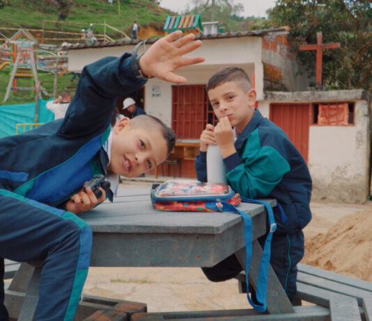 El IDEA impulsa el mejoramiento de infraestructura escolar rural en El Santuario.