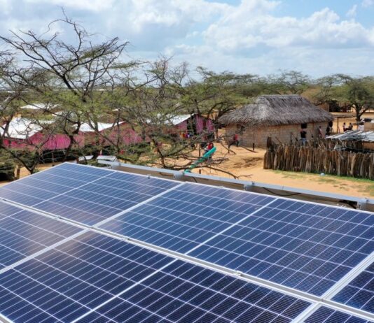 Gobierno reglamenta el programa Colombia Solar para que hogares de estratos 1, 2 y 3 generen su propia energía