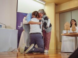 Entre lágrimas y verdad: víctimas perdonan en la JEP crímenes ocurridos en el Oriente antioqueño