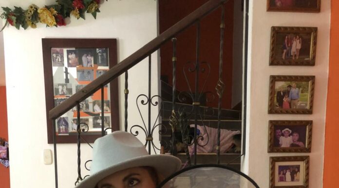 Doña Gloria y sus perros: una vida donde amar también significa resistir