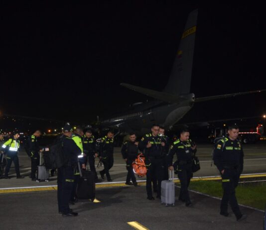 Refuerzo aéreo en Antioquia: 400 uniformados llegan para custodiar las elecciones