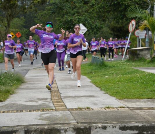 Rionegro corrió por el bienestar: más de 2.500 personas participaron en la carrera “Estar bien entre nosotras”