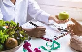 Cuidado con los excesos: médicos recomiendan mantener hábitos saludables en Semana Santa