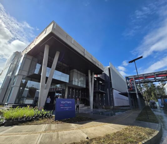 Sostenibilidad de talla mundial: VaxThera recibe certificación LEED Gold para su planta en Rionegro