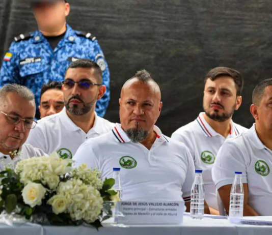 Fiscalía suspende órdenes de captura contra 23 cabecillas en Medellín por proceso de paz urbana