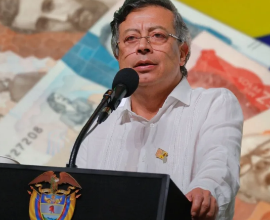 Presidente Gustavo Petro anuncia nueva reforma tributaria y advierte posible emergencia económica
