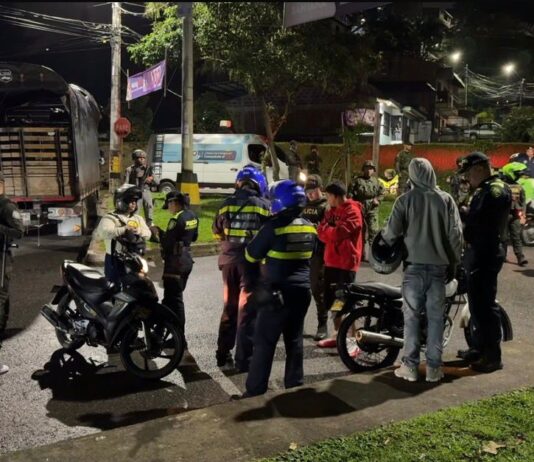 En Rionegro las Caravanas de la Seguridad recorren barrios y veredas
