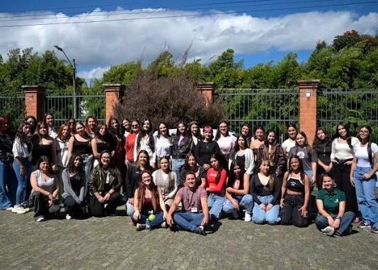 La Ceja fortalece el liderazgo femenino con Escuela de Incidencia Política para Mujeres Jóvenes